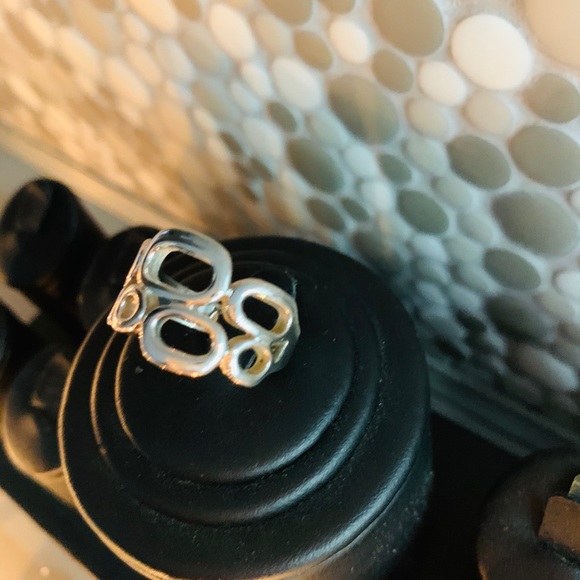 SOLD: Sterling Silver Ring size 8 - Picture 2 of 5